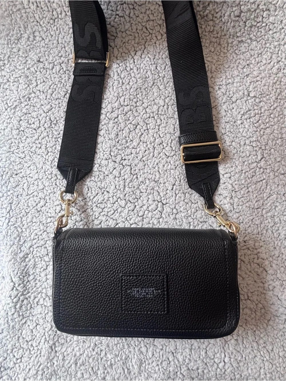 The Mini Bag Crossbody in Black - Picture 4 of 7
